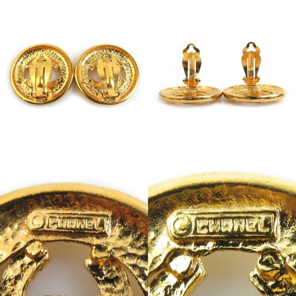 CHANEL Gold Logo Earrings - Picture 5 of 5